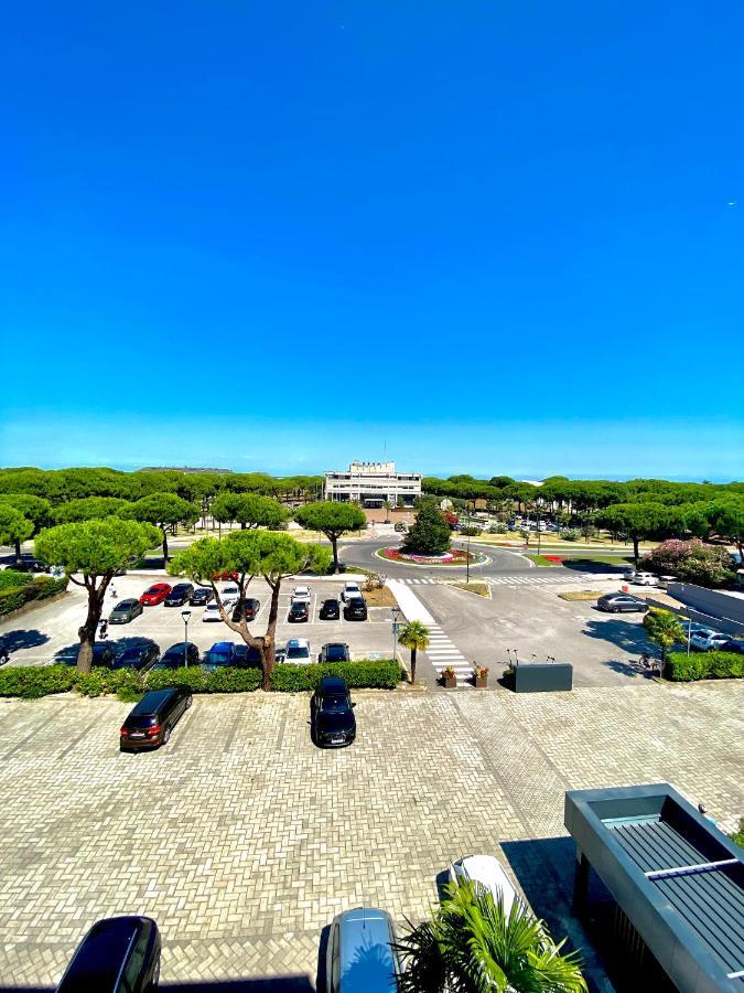 Hotel Falcone Lignano Sabbiadoro Exteriér fotografie